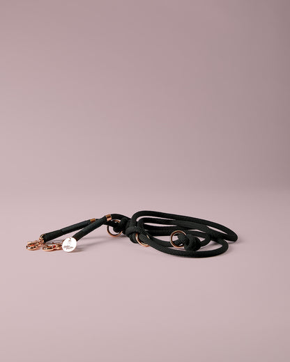 Verstellbare Hundeleine in Schwarz mit roségoldenen Beschlägen – elegante Premium-Leine, handgemacht in Österreich, für mittelgroße und große Hunde