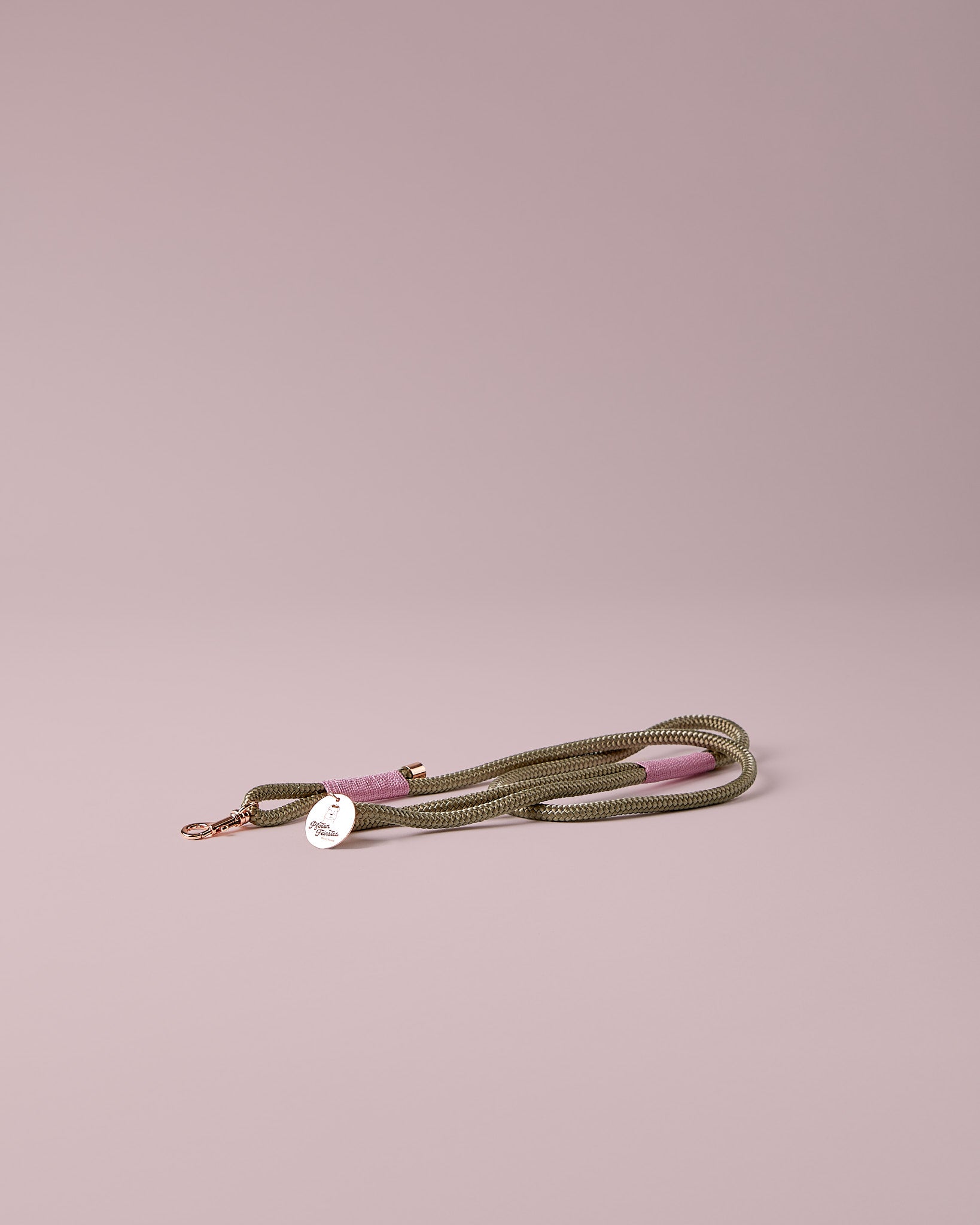  Hundeleine in Rosé mit roségoldenen Beschlägen – elegante Premium Leine - handgemacht in Österreich - für kleine Hunde