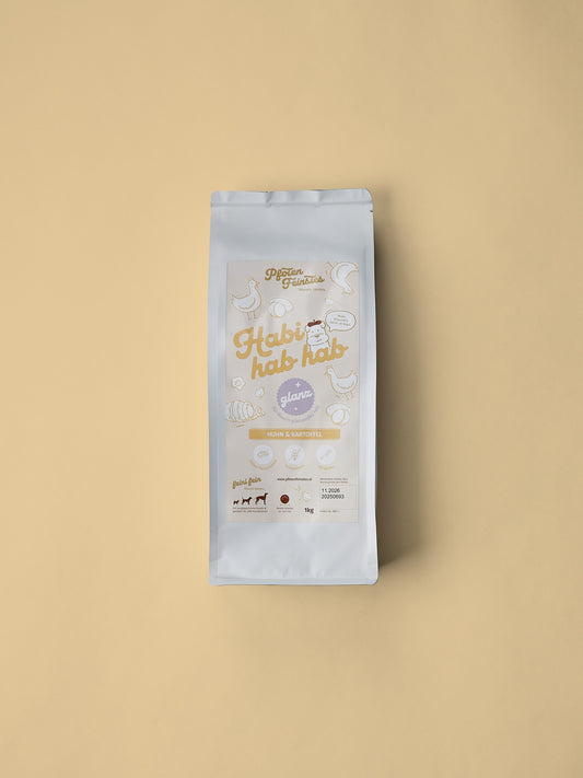 Trockenfutter für Hunde mit Huhn – unterstützt Haut und glänzendes Fell